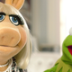 Illustration for article titled Kermit The Frog Is A Terrible Boyfriend
